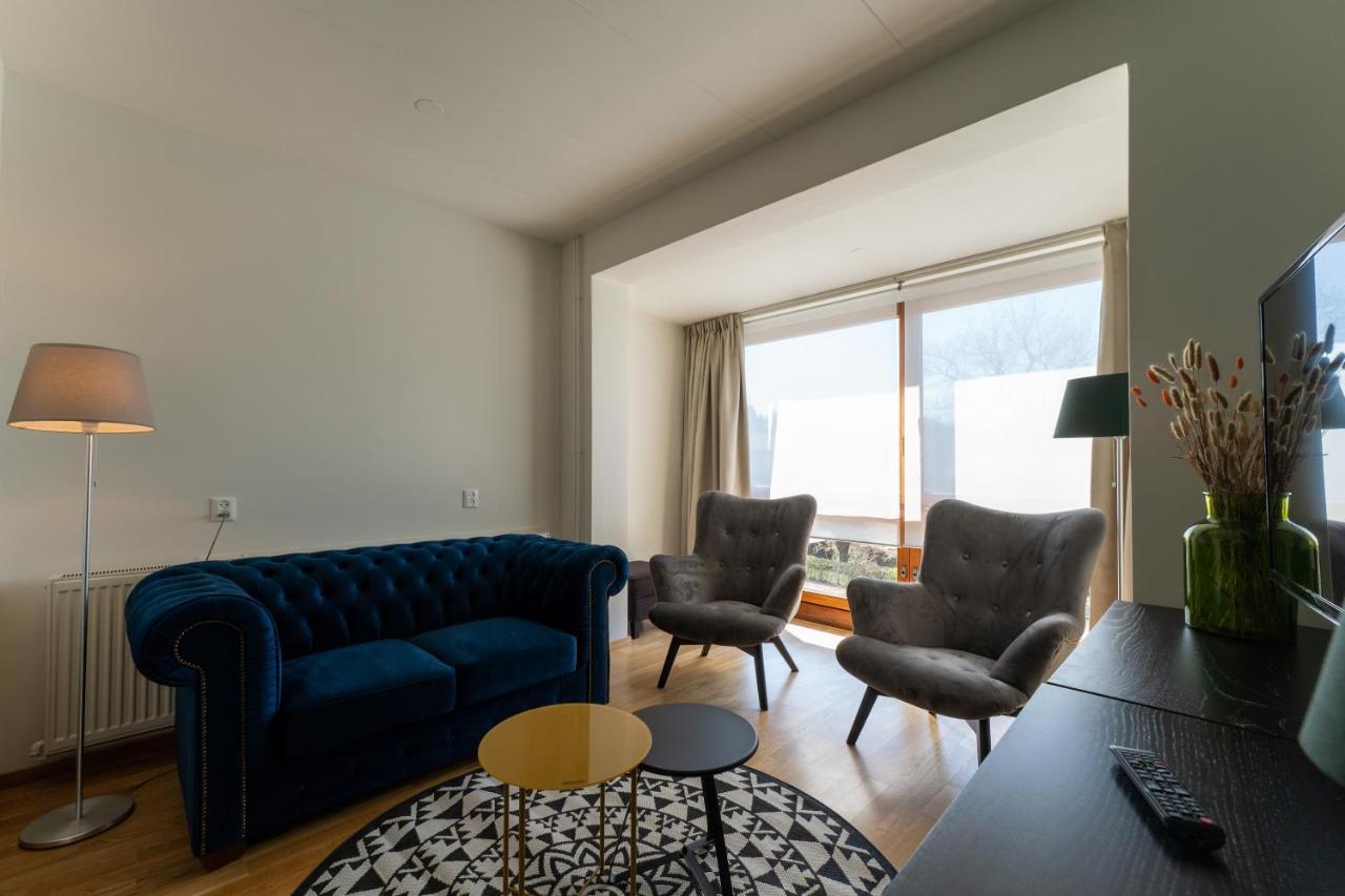 Hotel Hof - & 3*